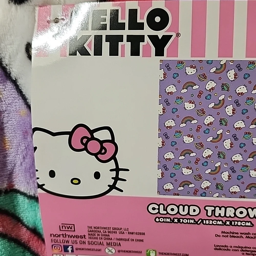 💜 HELLO KITTY PLUSH CLOUD THROW 💜